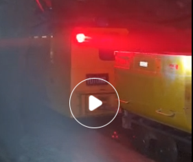 Site video of 2.5 Ton battery powered locomotive