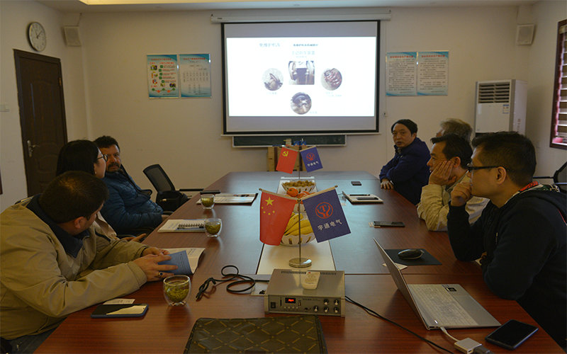 South American customers come to the factory to inspect mining electric locomotives