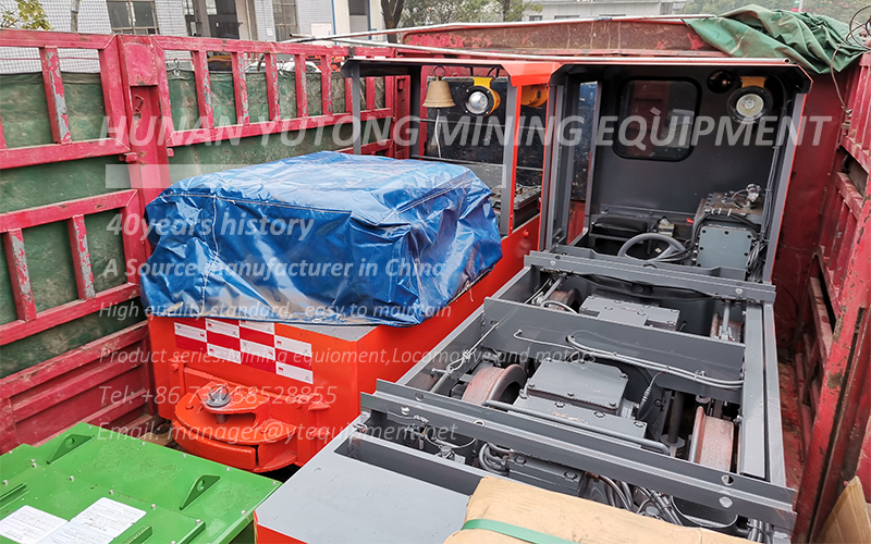 Delivery of underground mining electric locomotives