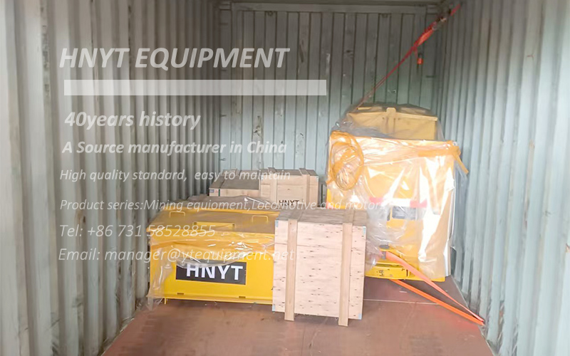 Shipment of 2.5 ton mining battery locomotive and ZQ-13 rock loader depart