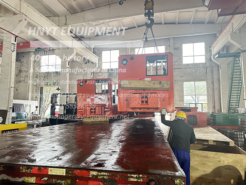 8-ton battery electric locomotives shipment 3.jpg