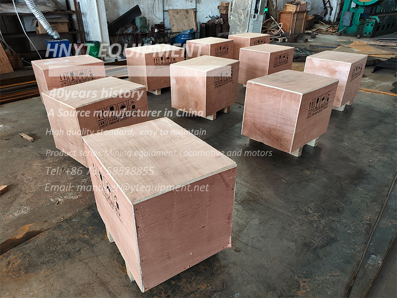 Underground mining locomotive parts export 3.jpg